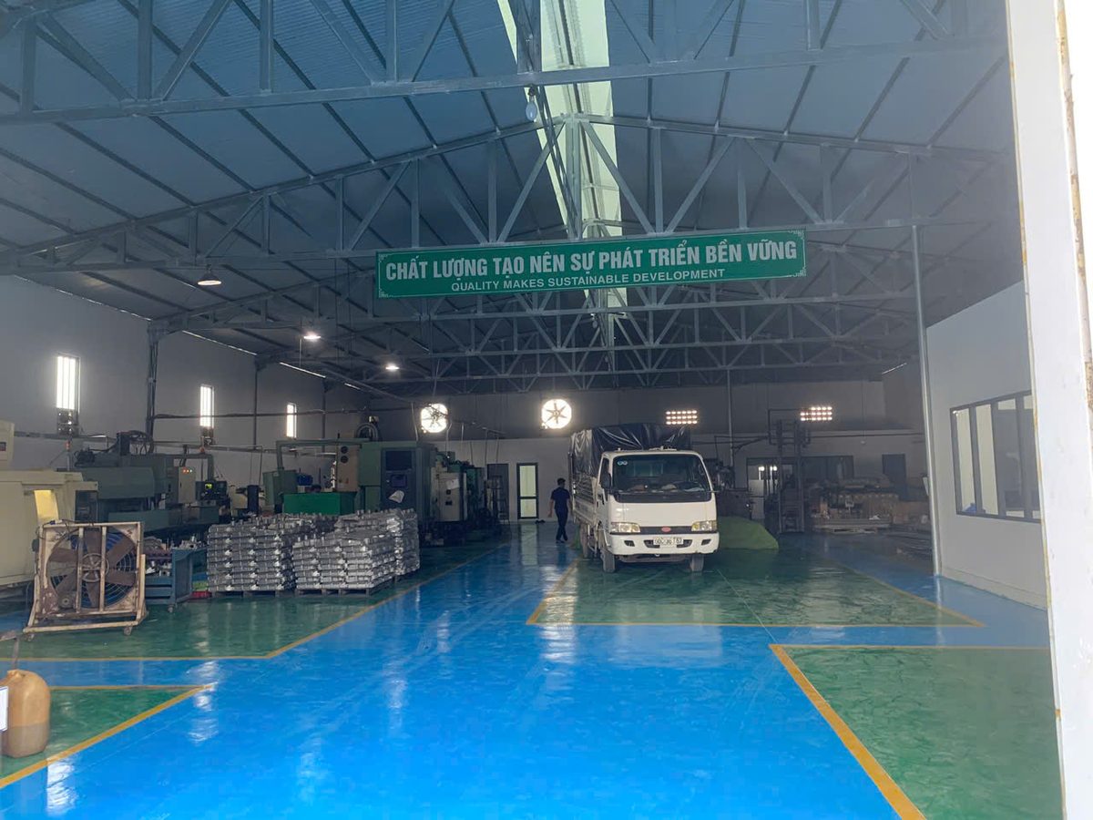 Real CNC workshop at Dai Anh Phat factory, Vietnam