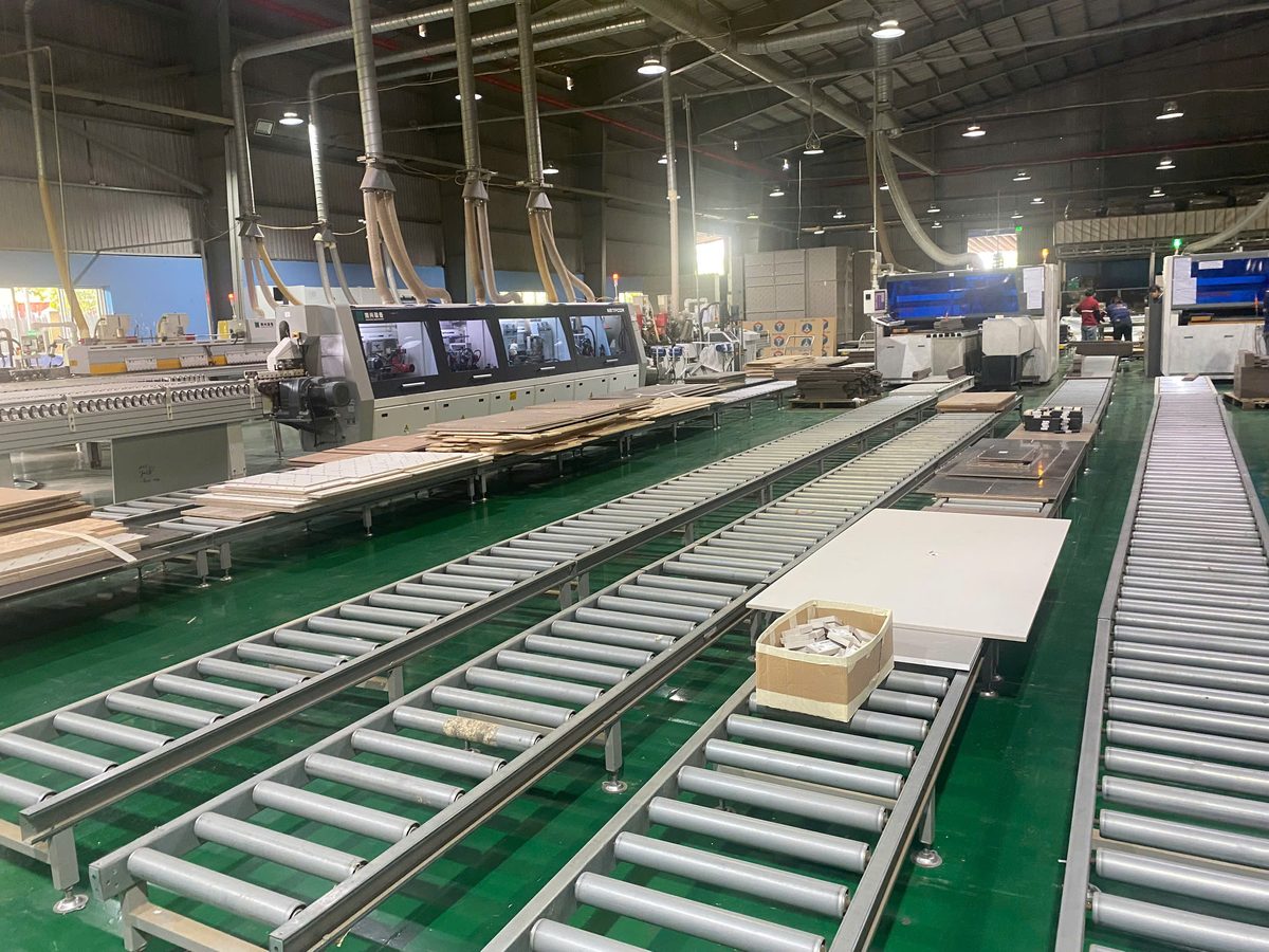 Automatic Edge Banding Machine 1