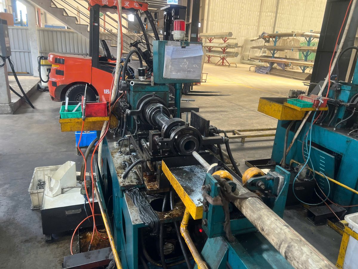 Automatic Lathe machine 1